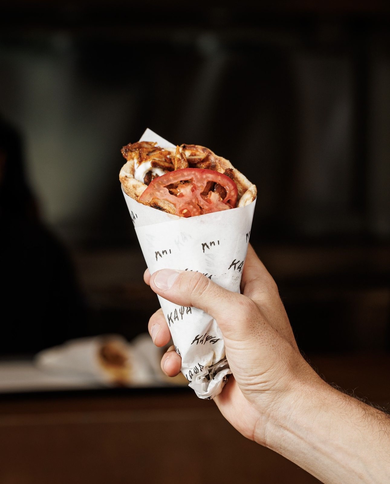 εκτπωση λογοτυπου σε λαδοκολλα